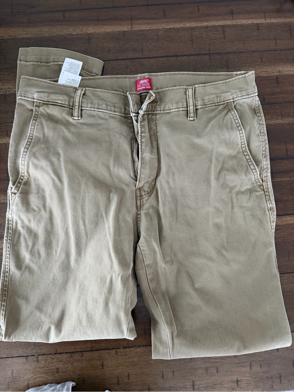 Levi's Men's Tan Chino Pants
